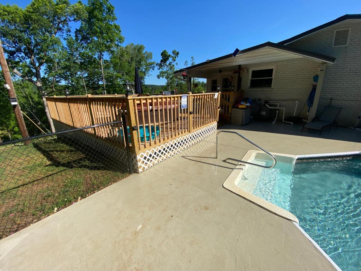 Apartment In The Country Etowah Bagian luar foto