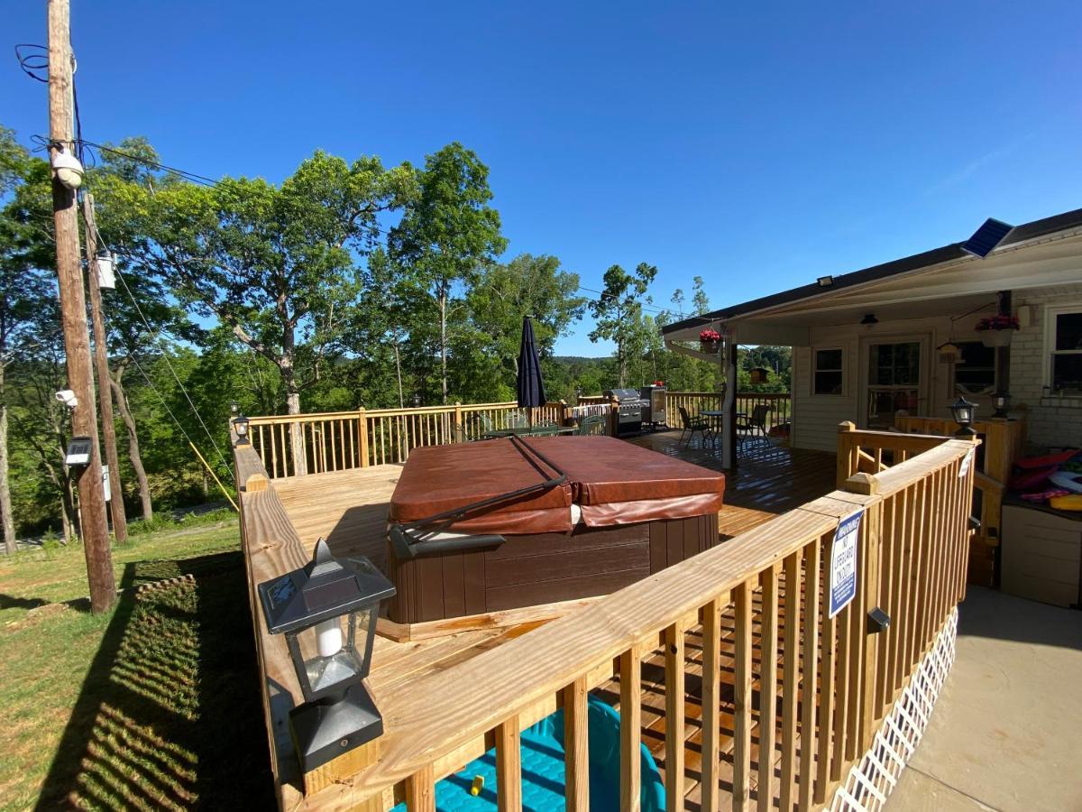 Apartment In The Country Etowah Bagian luar foto
